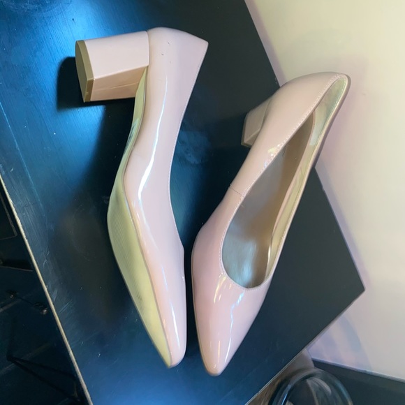 Short thick heels - Picture 3 of 4